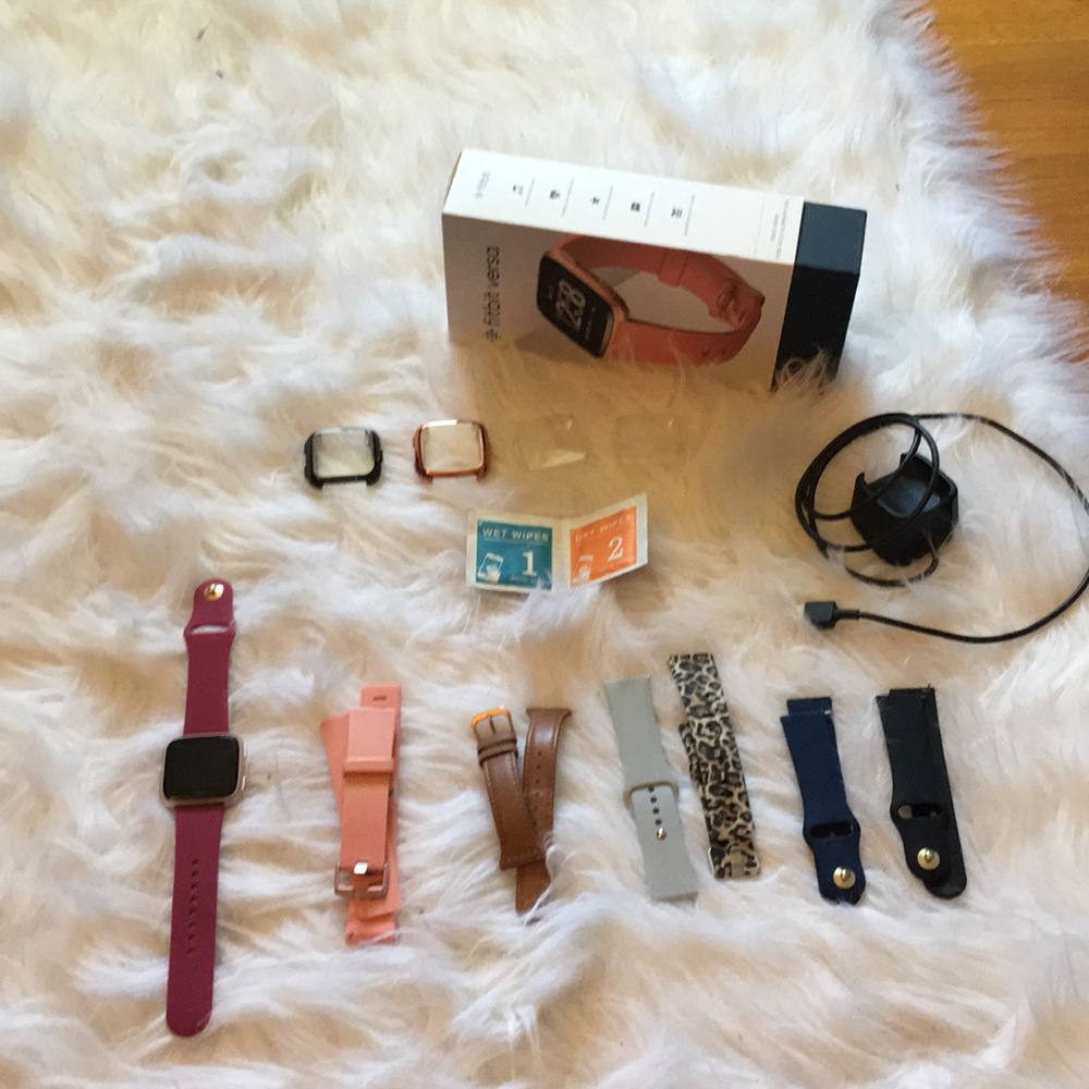Fitbit versa watch and bands